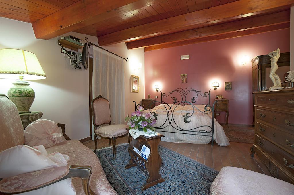 B&B La Ginestra Civita Zimmer foto